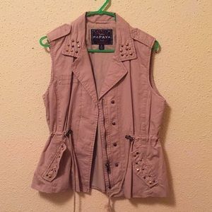 Brown papaya vest